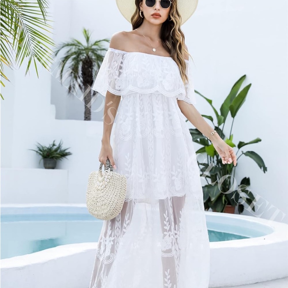Lace maxi dress